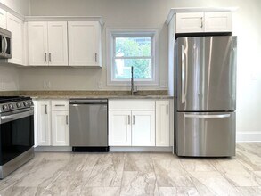 14 Weld Ave in Boston, MA - Building Photo - Building Photo