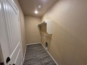 3104 E Cornell St in Lubbock, TX - Building Photo - Building Photo