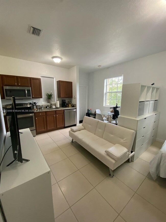 property at 16934 SW 92nd St Cir