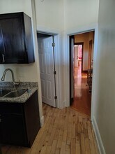 3224 W Lexington St, Unit 2 in Chicago, IL - Building Photo - Building Photo