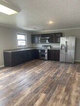 62 Woodland St-Unit -1B in New Britain, CT - Building Photo - Building Photo