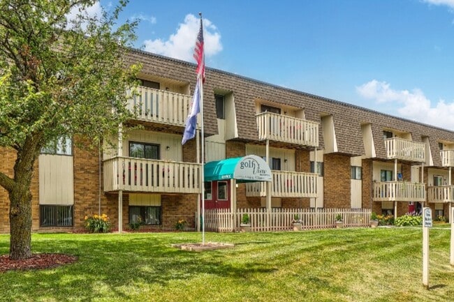 GolfView Apartments By The Bay