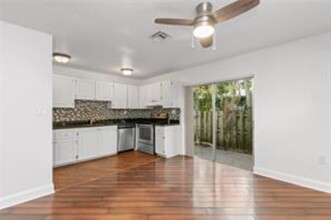 1124 NE 17th Ave, Unit 1 in Fort Lauderdale, FL - Building Photo - Building Photo