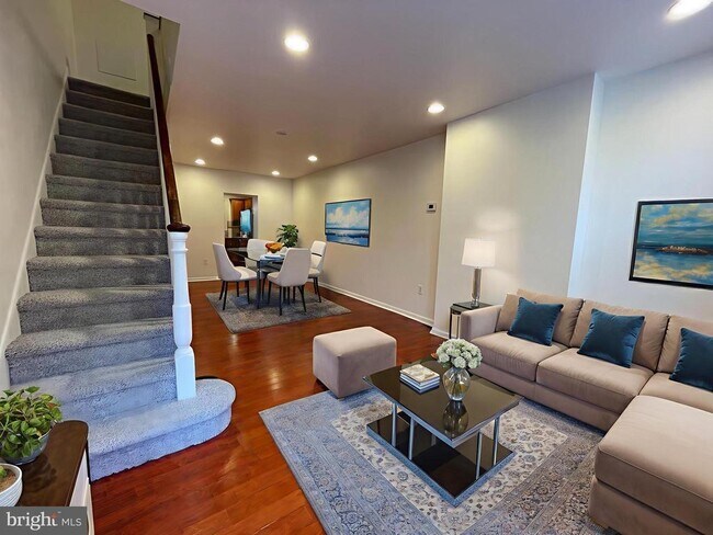 property at 1315 S Howard St