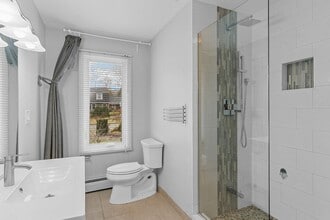 43 Sage Dr in Cranston, RI - Building Photo - Building Photo