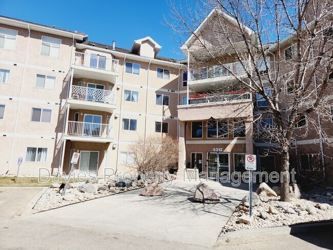 property at 4312-4139 139 Ave NW