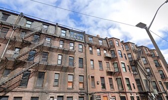 250 Newbury St, Unit 2F in Boston, MA - Building Photo