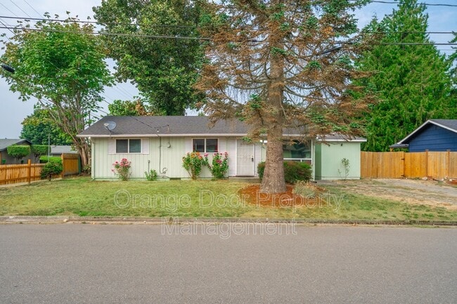 property at 601 25th St SE