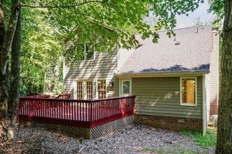 3609 Riverwood Ct in Greensboro, NC - Building Photo - Building Photo