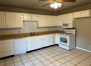 629 Welston Cir in Norman, OK - Foto de edificio - Building Photo