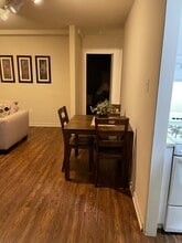 1121 Arlington Blvd, Unit Apt 206 in Arlington, VA - Foto de edificio - Building Photo