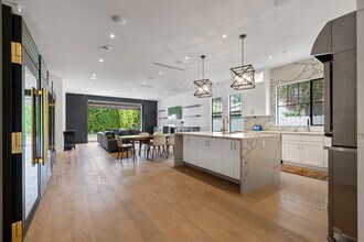 14717 Otsego St in Sherman Oaks, CA - Building Photo - Building Photo