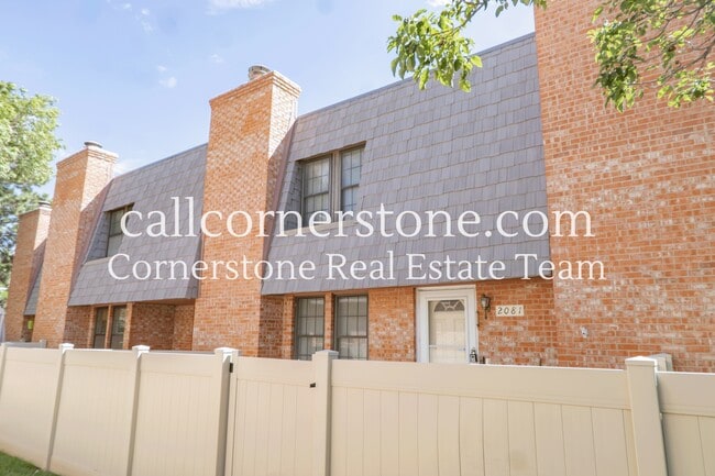 property at 2081 Sussex Ln