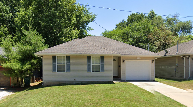 property at 1954 S Fort Ave
