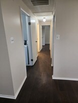 12415 Hickory Tree Way in Germantown, MD - Building Photo