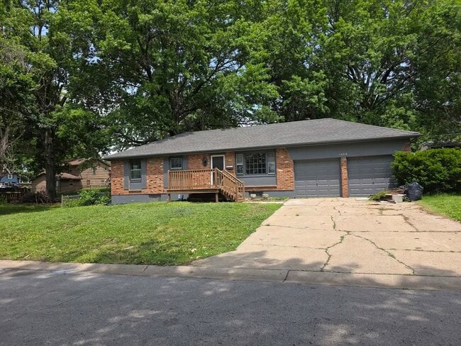 property at 14216 E 37th Terrace S