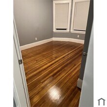5 Harrison Ave-Unit -Unit:2 in Salem, MA - Building Photo - Building Photo