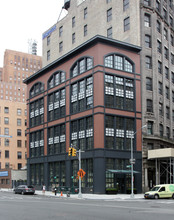 137 Franklin St in New York, NY - Building Photo - Building Photo