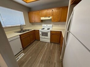 4985 W 7th St in Reno, NV - Building Photo - Building Photo