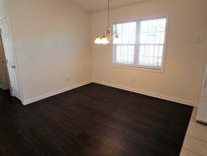 7529 Foxwerth Dr in Wilmington, NC - Building Photo - Building Photo