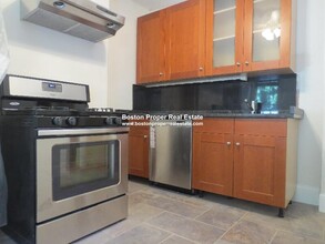 52 Saint Germain St, Unit 1 in Boston, MA - Building Photo - Building Photo