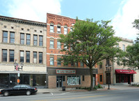 227-231 Main St in Oneonta, NY - Foto de edificio - Building Photo