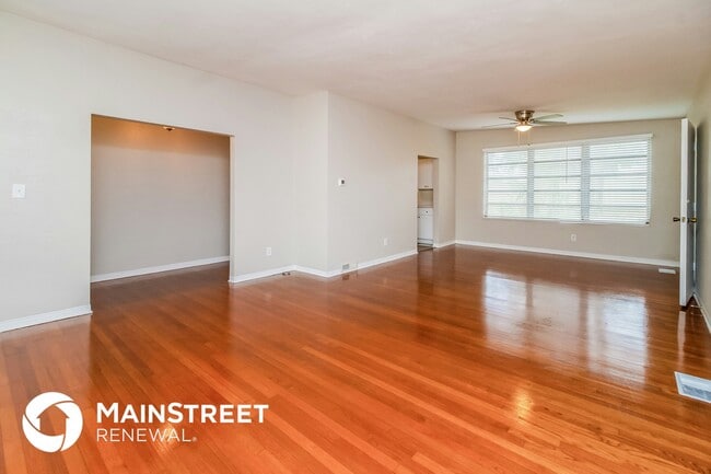 408 N Blue Lake Terrace in DeLand, FL - Building Photo - Building Photo