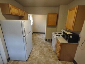 1831 6th Ave, Unit MainFloor in Greeley, CO - Building Photo - Building Photo