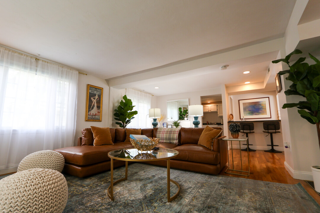 3 Jay St, Unit 1 in Cambridge, MA - Foto de edificio