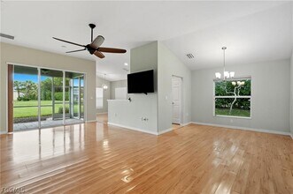 2427 Woodbourne Pl in Cape Coral, FL - Building Photo - Building Photo