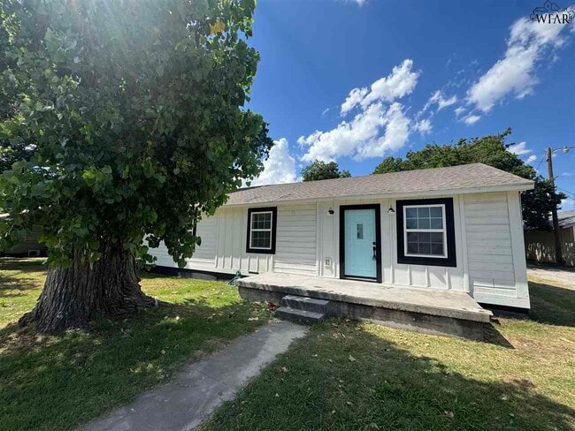 106 E Williams Dr in Burkburnett, TX - Building Photo - Building Photo