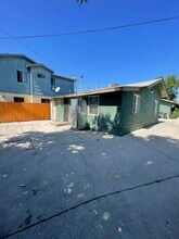 480 E Plymouth St in Long Beach, CA - Building Photo - Building Photo