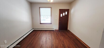 529-531 Morgan St in Dickson City, PA - Building Photo - Building Photo