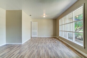 3411 41st St in Lubbock, TX - Building Photo - Building Photo