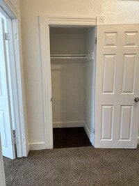 721 N Streeper St - 24