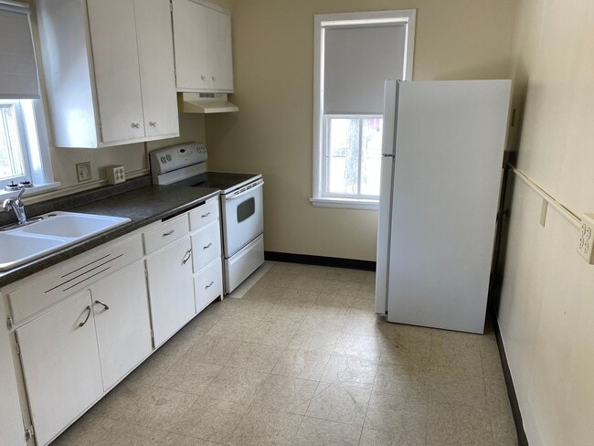 614 E Bridge St in Wausau, WI - Building Photo - Building Photo