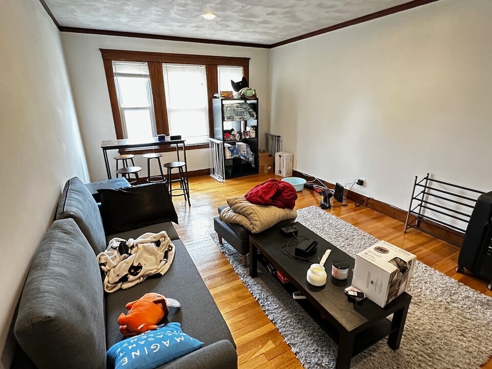 60 Raymond St, Unit 60 in Boston, MA - Building Photo