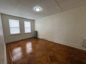 768 Forest St-Unit -2 in Kearny, NJ - Building Photo - Building Photo
