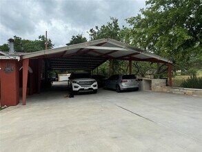 13623 Avis Rd in Dale, TX - Building Photo - Building Photo