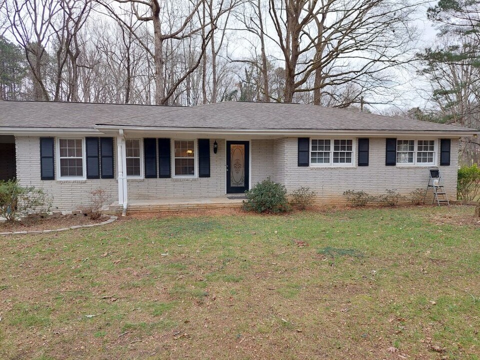 1333 Coronada Trail in Lawrenceville, GA - Building Photo