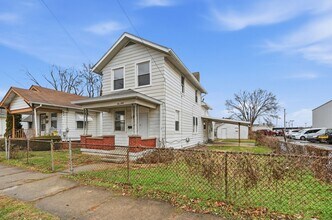 1040 Forest Ave in Hamilton, OH - Building Photo - Building Photo