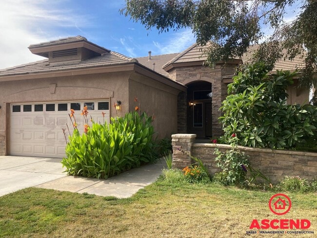 3010 Amber Canyon Pl in Bakersfield, CA - Building Photo - Building Photo