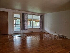 212 4th St in Eaton, CO - Building Photo - Building Photo