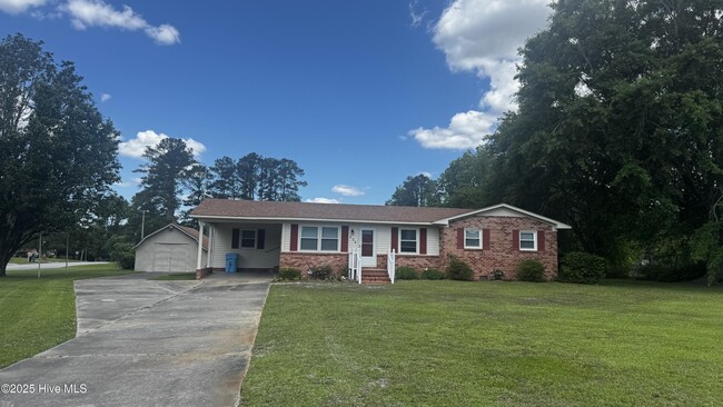 property at 204 Diane Dr