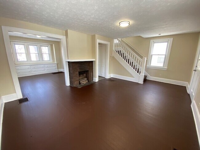 413 Stanton Ave in Akron, OH - Building Photo - Building Photo