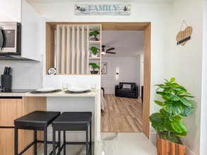 2321 NW 114th Terrace, Unit SI ID1442058P in Pembroke Pines, FL - Building Photo - Building Photo