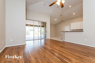 30517 Treyburn Loop in Wesley Chapel, FL - Building Photo - Building Photo