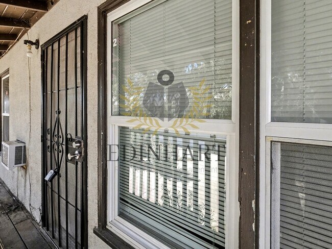 1916 E Hunter Ave in Fresno, CA - Building Photo - Building Photo
