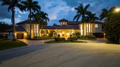 12000 NW 6th St in Plantation, FL - Building Photo - Building Photo