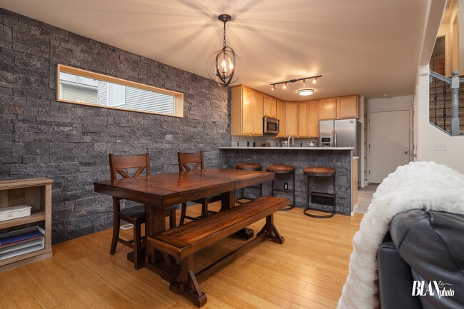 11050 Solitude Cir in Anchorage, AK - Building Photo - Building Photo